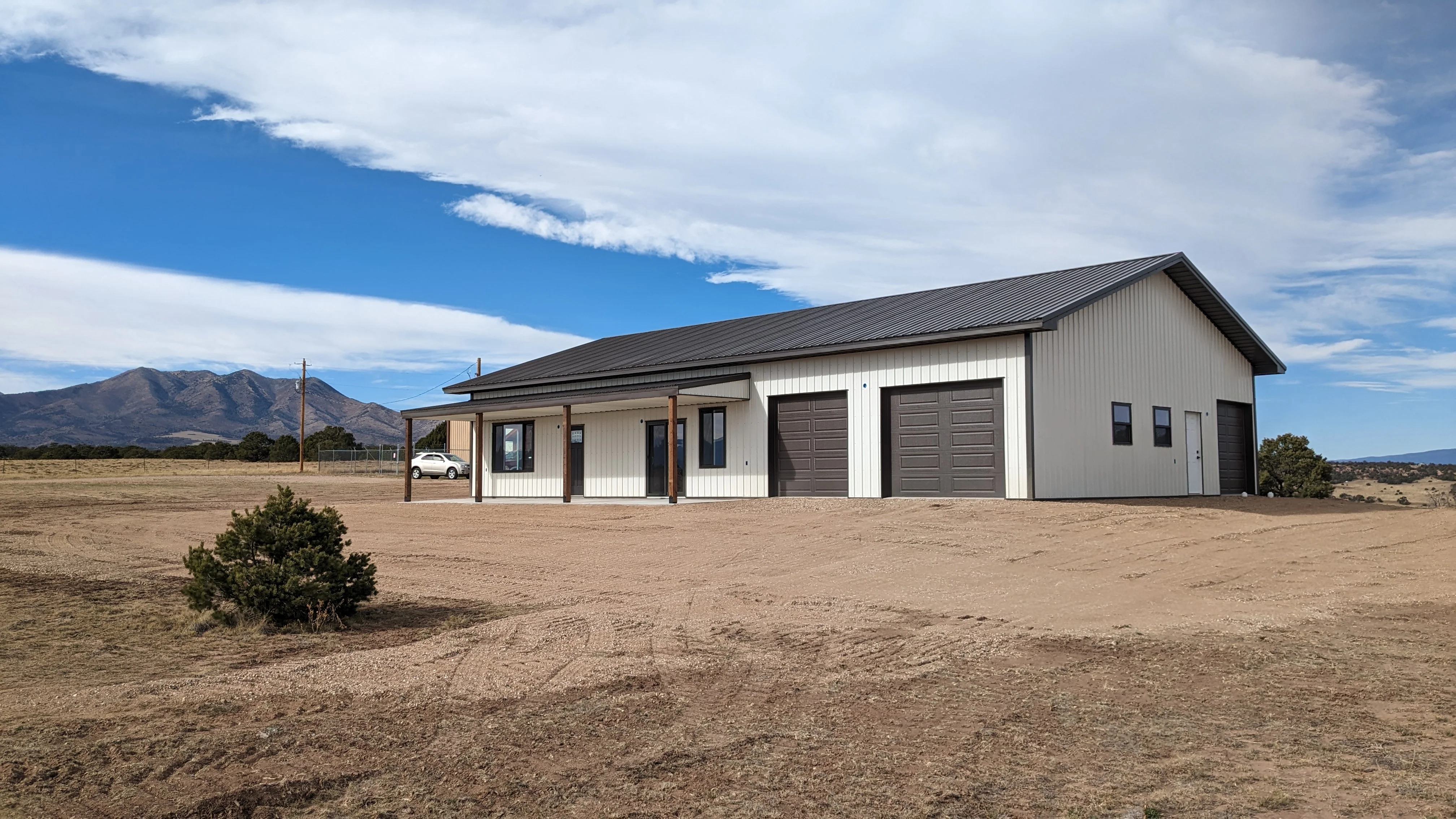 GJ-4405 Dover Barndominium House Plan - Image 3