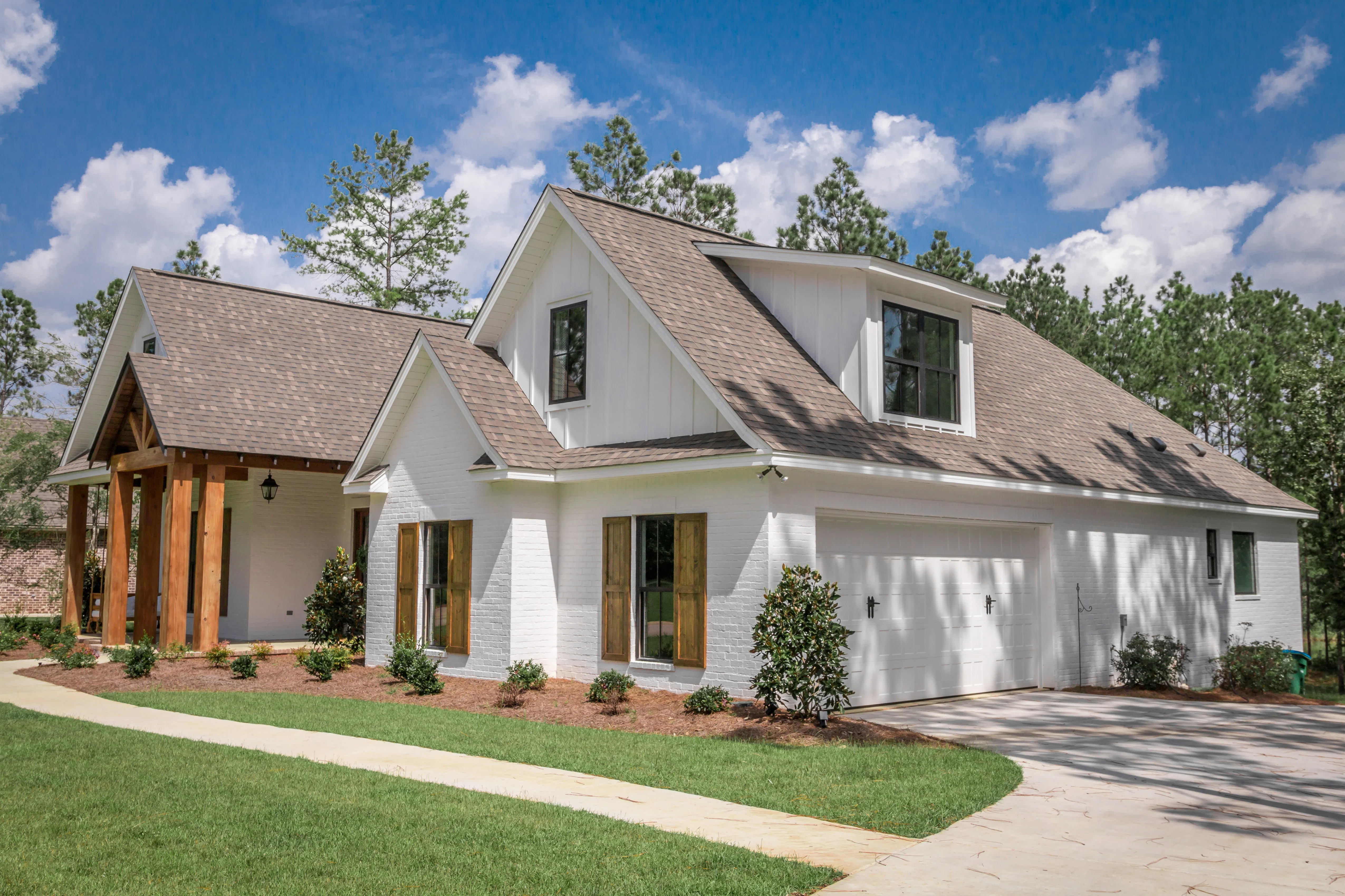 HPZ-26009 Patrick Farmhouse Plan - Image 2