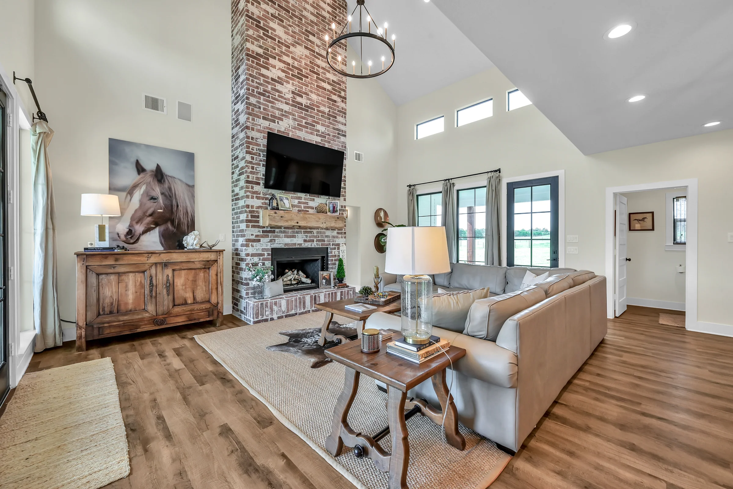 LS-42002 Dobbin Barndominium House Plan - Image 11